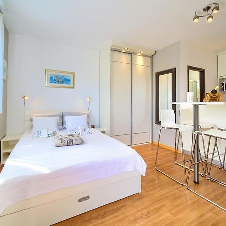 Studio Apartment Vesna كرك المظهر الخارجي الصورة