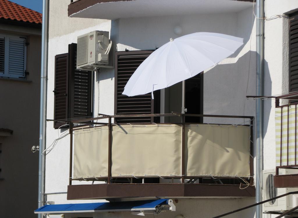 Studio Apartment Vesna كرك الغرفة الصورة